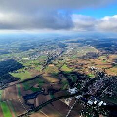 Flugwegposition um 12:10:46: Aufgenommen in der Nähe von Gemeinde Rudersdorf, Österreich in 1293 Meter